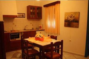 Sun Rock  | Stelida | Naxos | Grécia 1