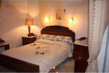 Sun Rock  | Stelida | Naxos | Grécia 2