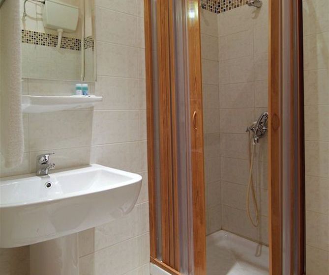 Hotel Varonos  | Delfi | Central Greece | Greece 3