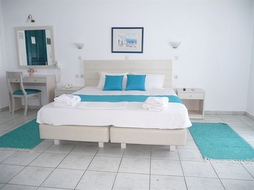 Aeolis Hotel  | Milos | Cyclades | Greece 13
