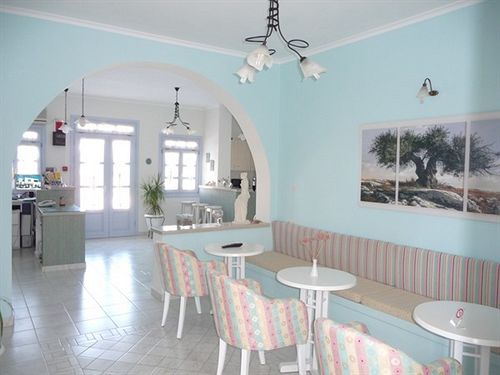 Aeolis Hotel  | Milos | Cyclades | Greece 17