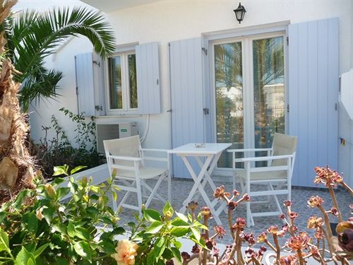 Aeolis Hotel  | Milos | Cyclades | Greece 18