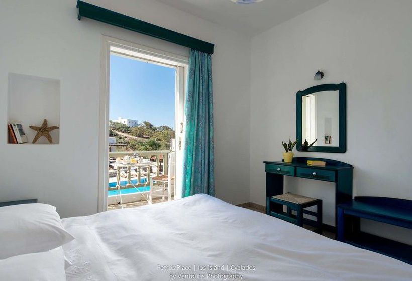 Yialos Beach Hotel  | Ormos | Ios | Greece 12