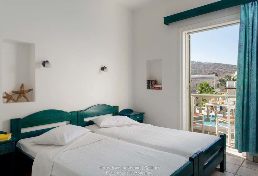 Yialos Beach Hotel  | Ormos | Ios | Greece 3