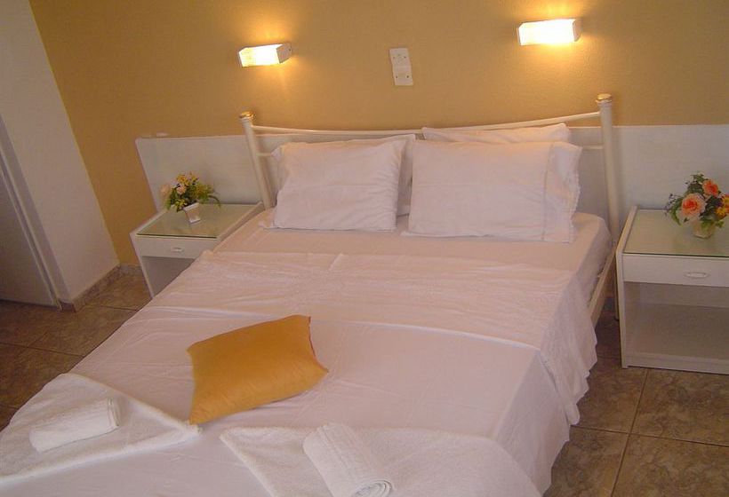 Hotel Liberty 1  | Aghia Marina - Aegina Island | Saronic Islands | Greece 3