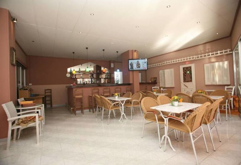 Hotel Liberty 1  | Aghia Marina - Aegina Island | Saronic Islands | Greece 7