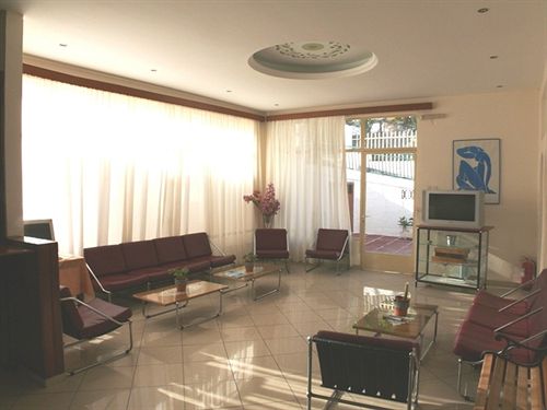 Hotel Karyatides  | Aegina | Saronic Islands | Greece 6