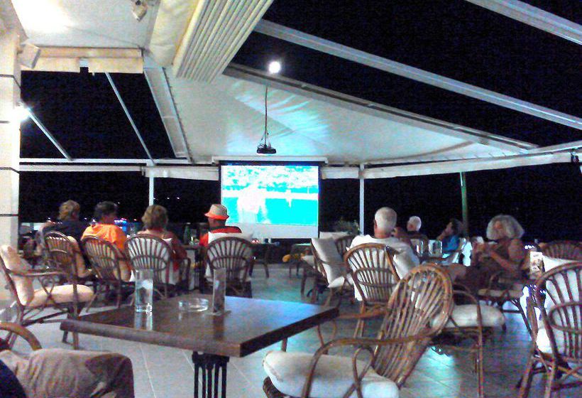 Hotel New Aegli  | Poros | Saronic Islands | Greece 17