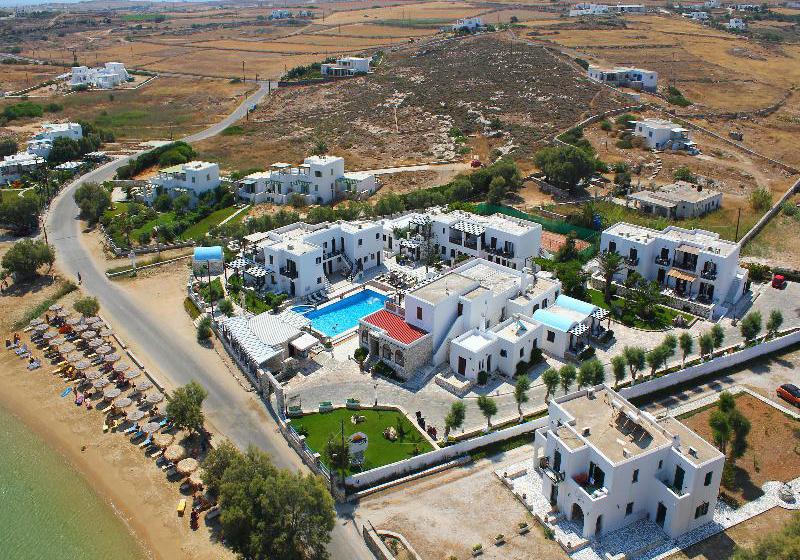 Hotel Contaratos Beach  | Naousa | Cyclades | Greece 16