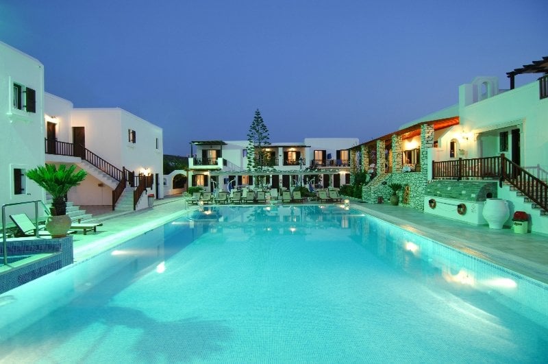 Hotel Contaratos Beach  | Naousa | Cyclades | Greece 7