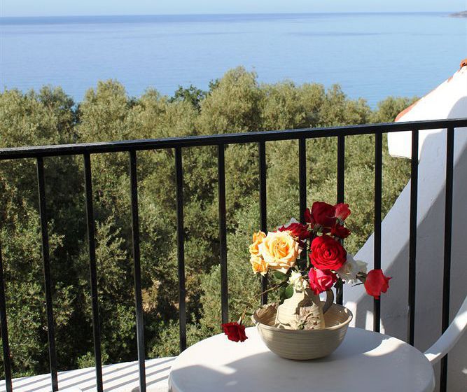 Lara Hotel   | Lourdata | Kefalonia | Greece 10