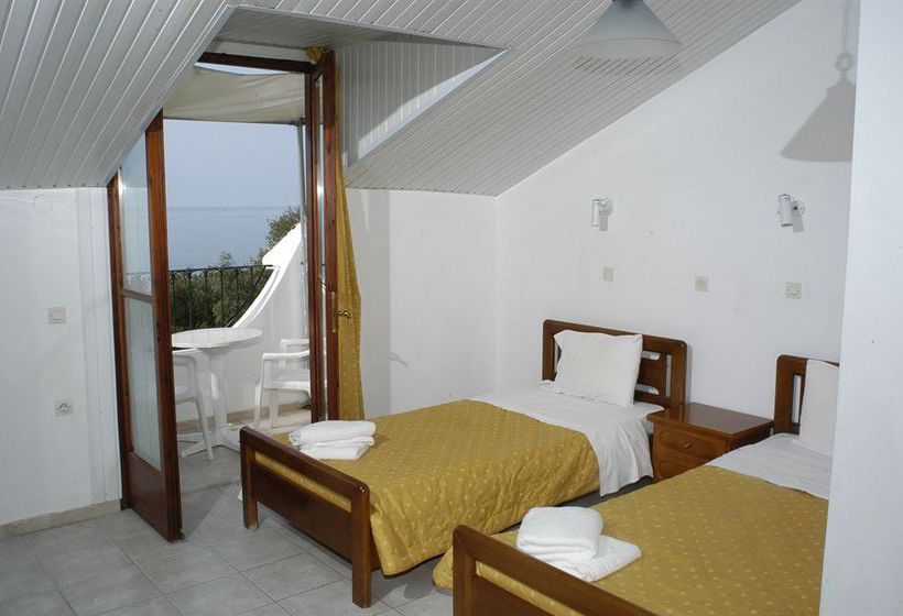 Lara Hotel   | Lourdata | Kefalonia | Greece 18
