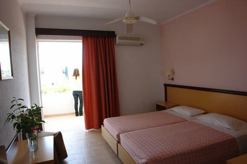 Hotel Livadi Nafsika  | Dassia | Corfu | Greece 9