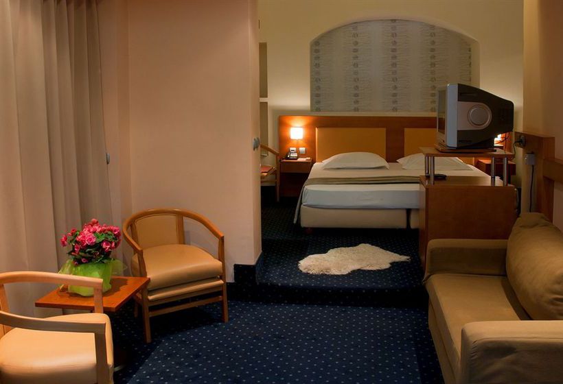 Hotel Athens Cypria  | Athens | Attica | Greece 9