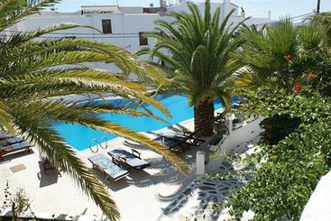 Sagterra Hotel - Studios & Apartments  | Naxos | Naxos Island | Greece 10