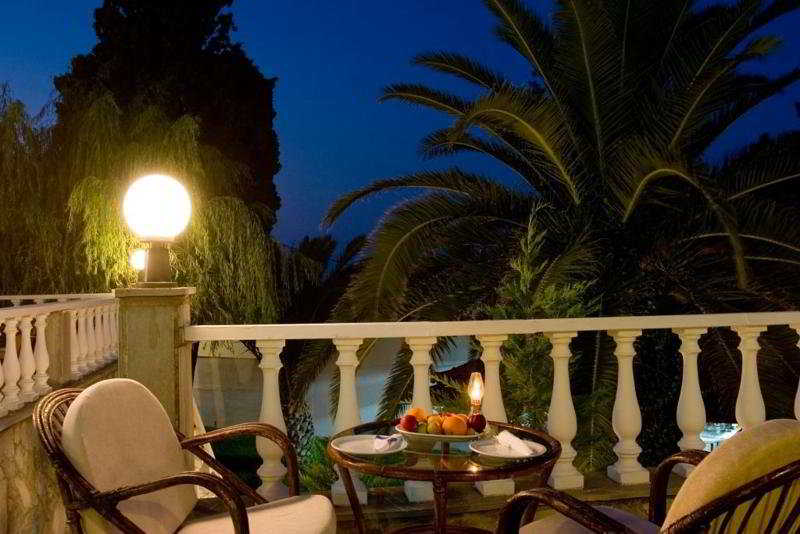 Hotel Dionyssos  | Skopelos | Sporades | Greece 13