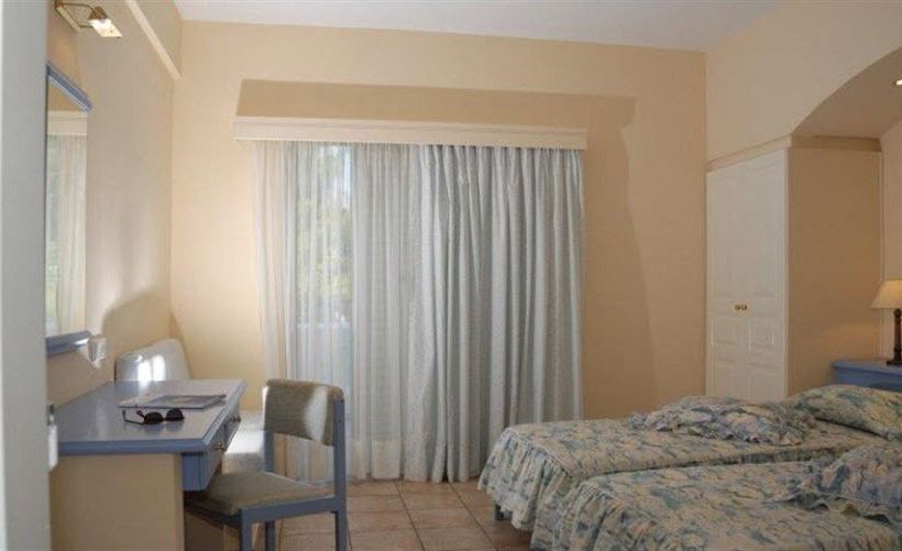 Hotel Holidays In Evia Beach Resort  | Eretria | Central Greece | Greece 4