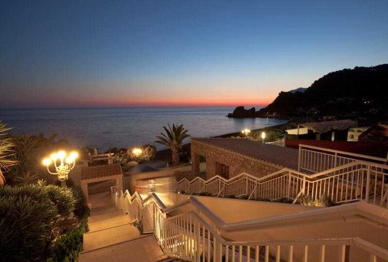 Hotel Pelekas Beach  | Glyfada | Corfu | Greece 4