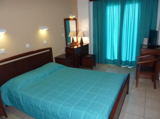 Hotel Oasis  | Perama | Corfu | Greece 15