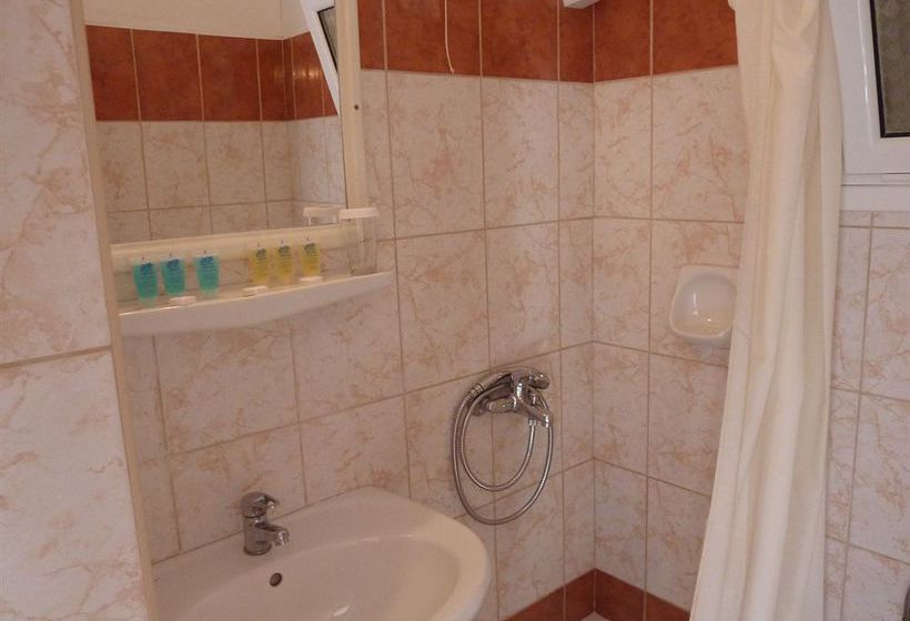 Hotel Oasis  | Perama | Corfu | Greece 6