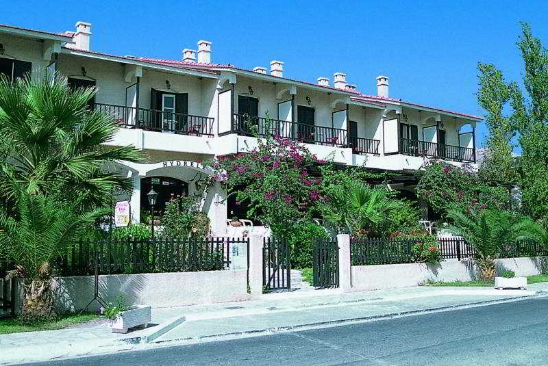 Hydrele Beach Hotel & Village  | Pythagoreio | Samos | Greece 1