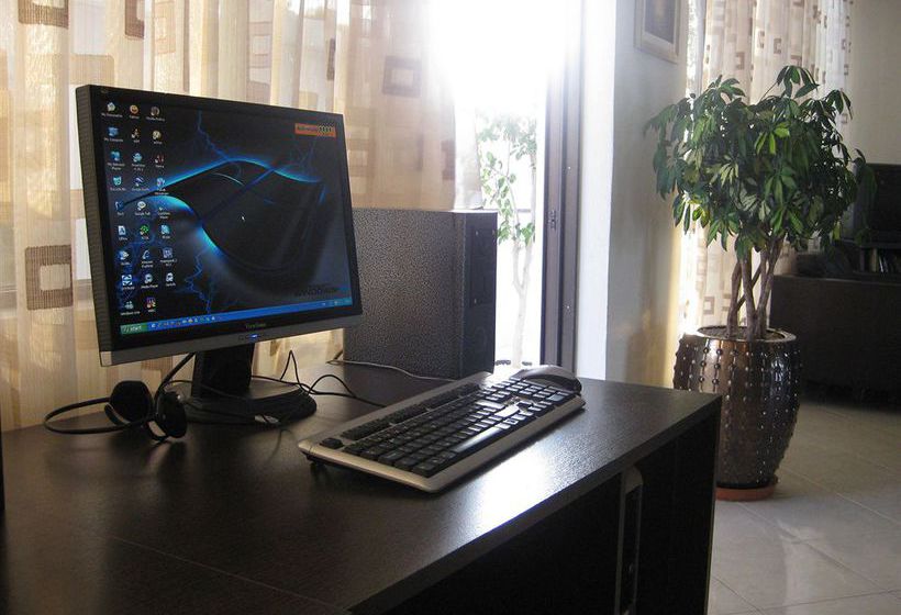 Meliton Hotel Theologos