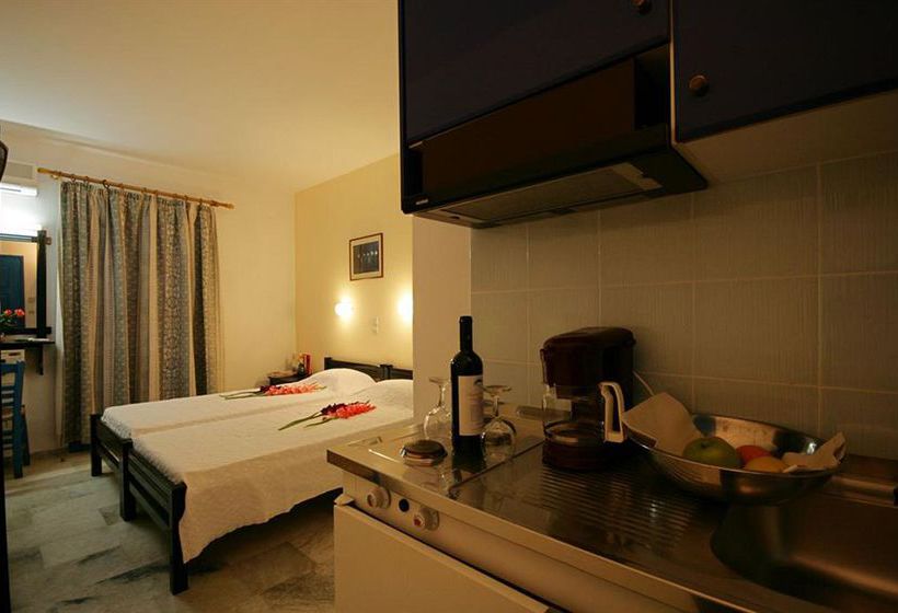 Hotel Sunny Beach Apartments  | Naxos | Naxos Island | Greece 10