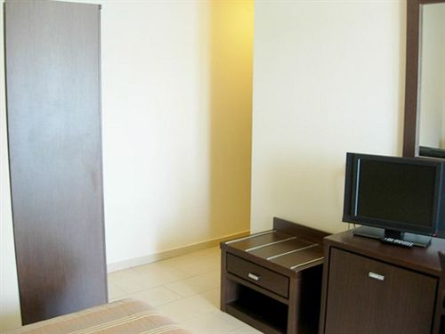 Hotel Manessi  | Poros | Saronic Islands | Greece 11