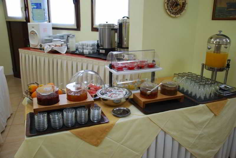 Hotel Denise  | Skopelos | Sporades | Greece 4