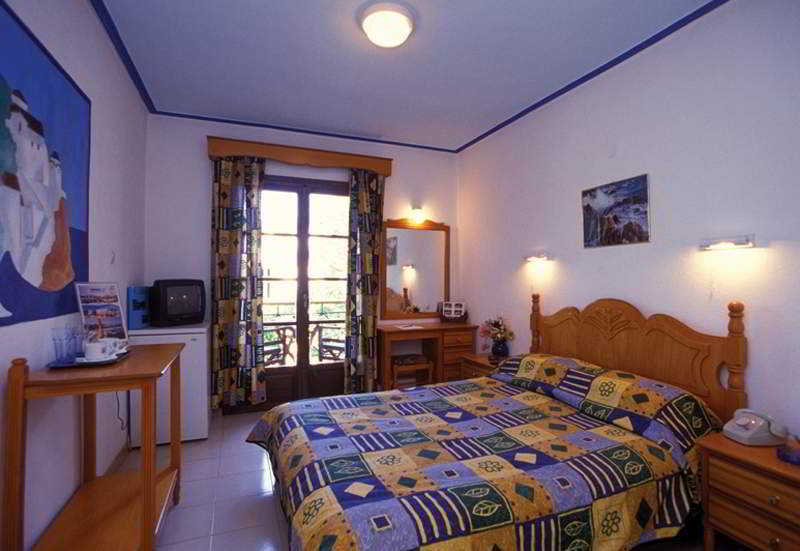 Hotel Ionia  | Skopelos | Sporades | Greece 6