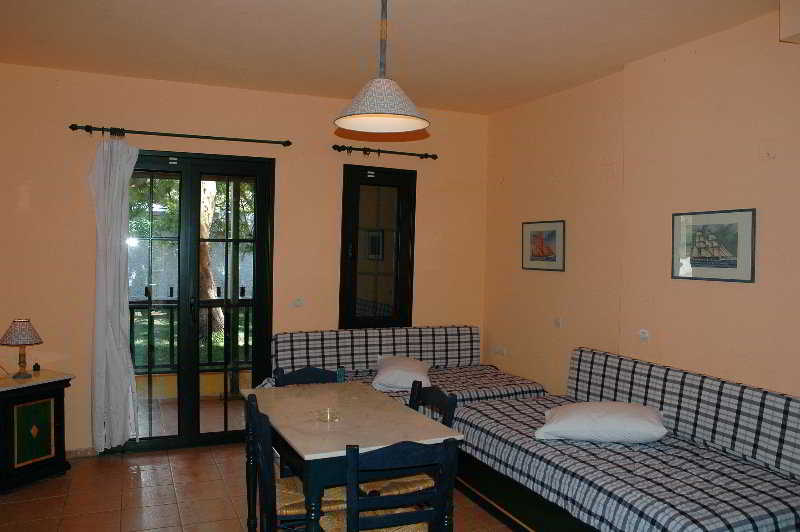 Aparthotel Ledra  | Marathokampos | Samos | Greece 20