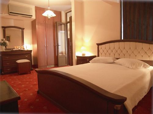 Hotel Alexandros  | Perama | Corfu | Greece 9