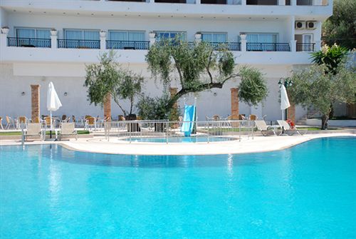 Hotel Aloha  | Agios Gordios | Corfu | Greece 7