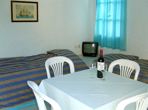 Aparthotel Cascade Studios  | Poros | Saronic Islands | Greece 10