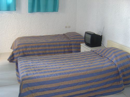 Aparthotel Cascade Studios  | Poros | Saronic Islands | Greece 11