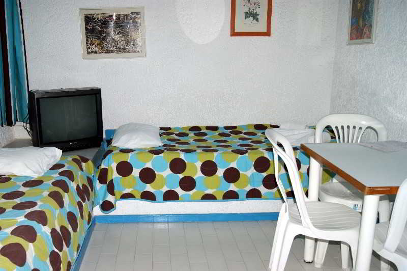 Aparthotel Cascade Studios  | Poros | Saronic Islands | Greece 14