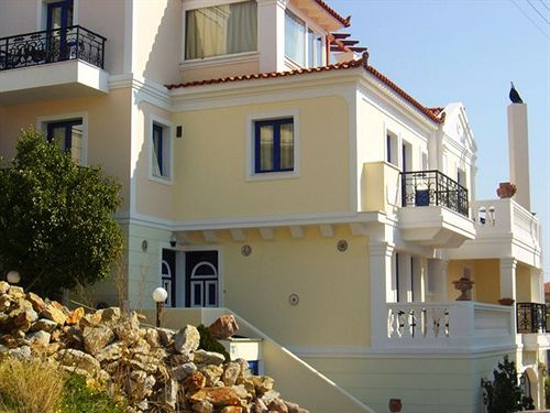 Kalimera Studios & Apartments  | Poros | Saronic Islands | Greece 20