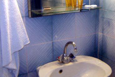 Vasilis Studios  | Poros | Saronic Islands | Greece 4