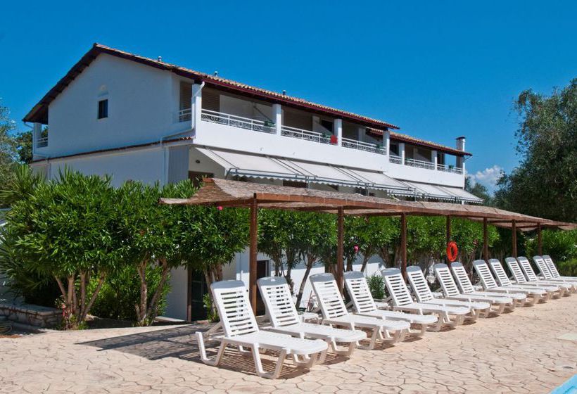 Aparthotel Katia Beach  | Kassiopi | Corfu | Greece 1