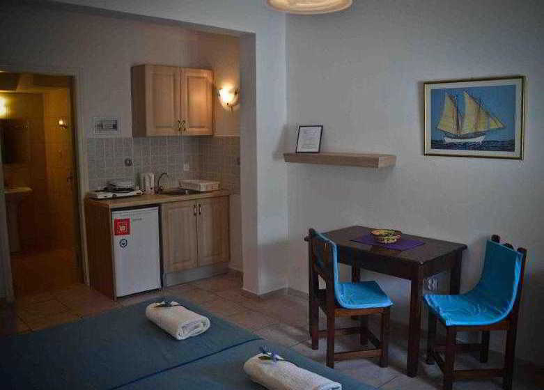 Aparthotel Katia Beach  | Kassiopi | Corfu | Greece 13