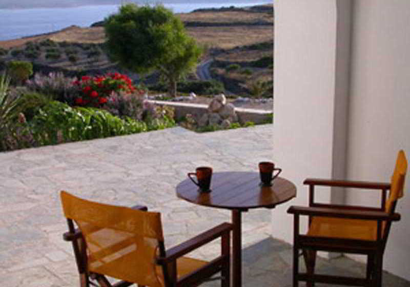 Margarita Studios  | Milos | Cyclades | Greece 4