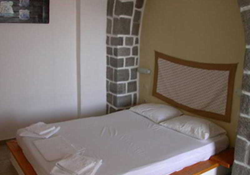 Margarita Studios  | Milos | Cyclades | Greece 5