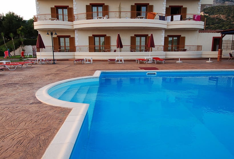 Marina Anna Studios Trapezaki