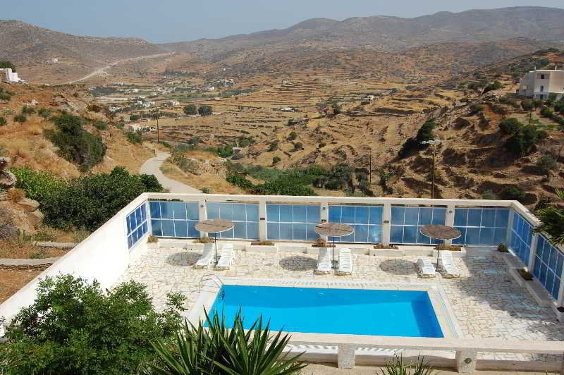 Marcos Holiday Club Apartments & Studios  | Milopotas | Ios | Greece 4