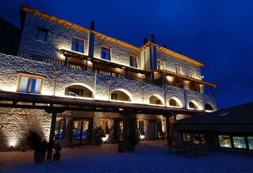 Santa Marina Arachova Resort