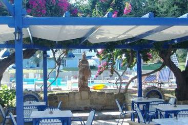 Filoxenia Hotel Apartments Rodas