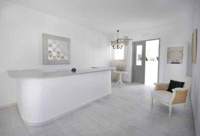 Apartamentos Lilly's  | Naousa | Cyclades | Greece 5