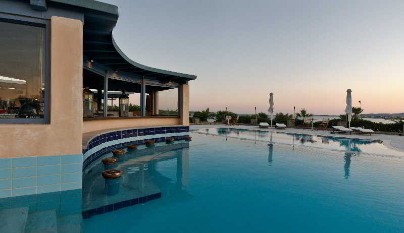 Hotel Aeolos Rooms Complex  | Chrisi Akti - Paros | Cyclades | Greece 3