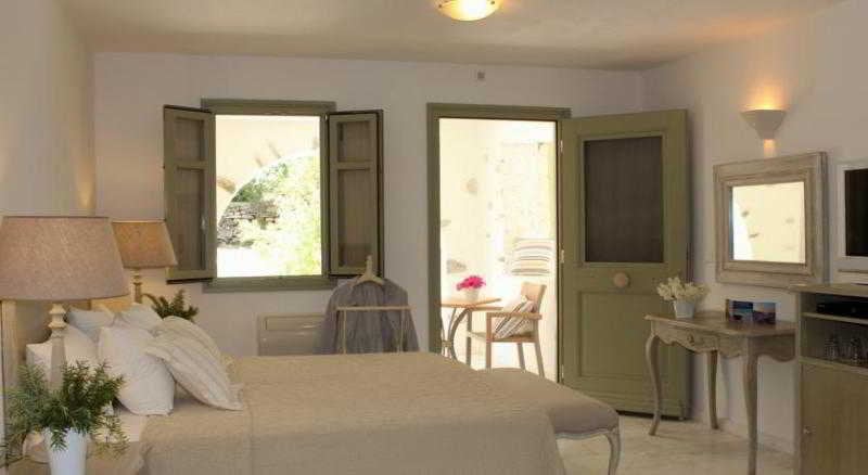 Saint Andrea Sea Side Resort  | Naousa | Cyclades | Greece 16