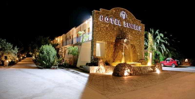 Hotel Sunset  | Petra | Lesbos | Greece 4